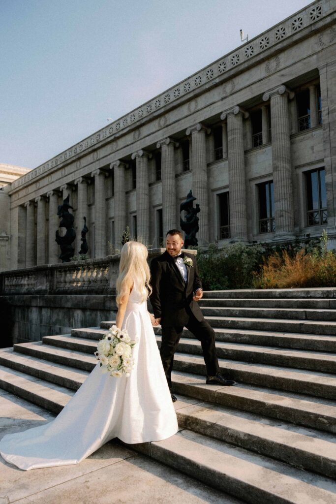 Bride and groom editorial photos outside the Field Museum in Chicago, near the Bridgeport Art Center.