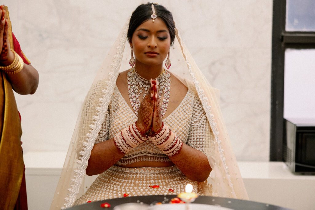 Indian bride wedding ceremony at Chicago Cultural Center