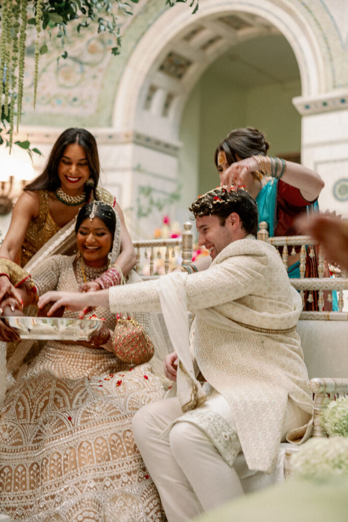 Indian wedding ceremony at Chicago Cultural Center, Illinois